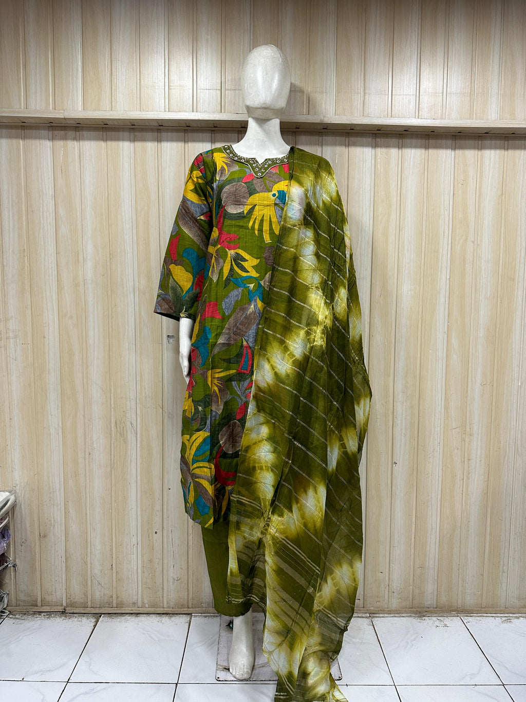 Olive Green Vertican Printed 3-Piece Ethnic Suit Set with Dupatta