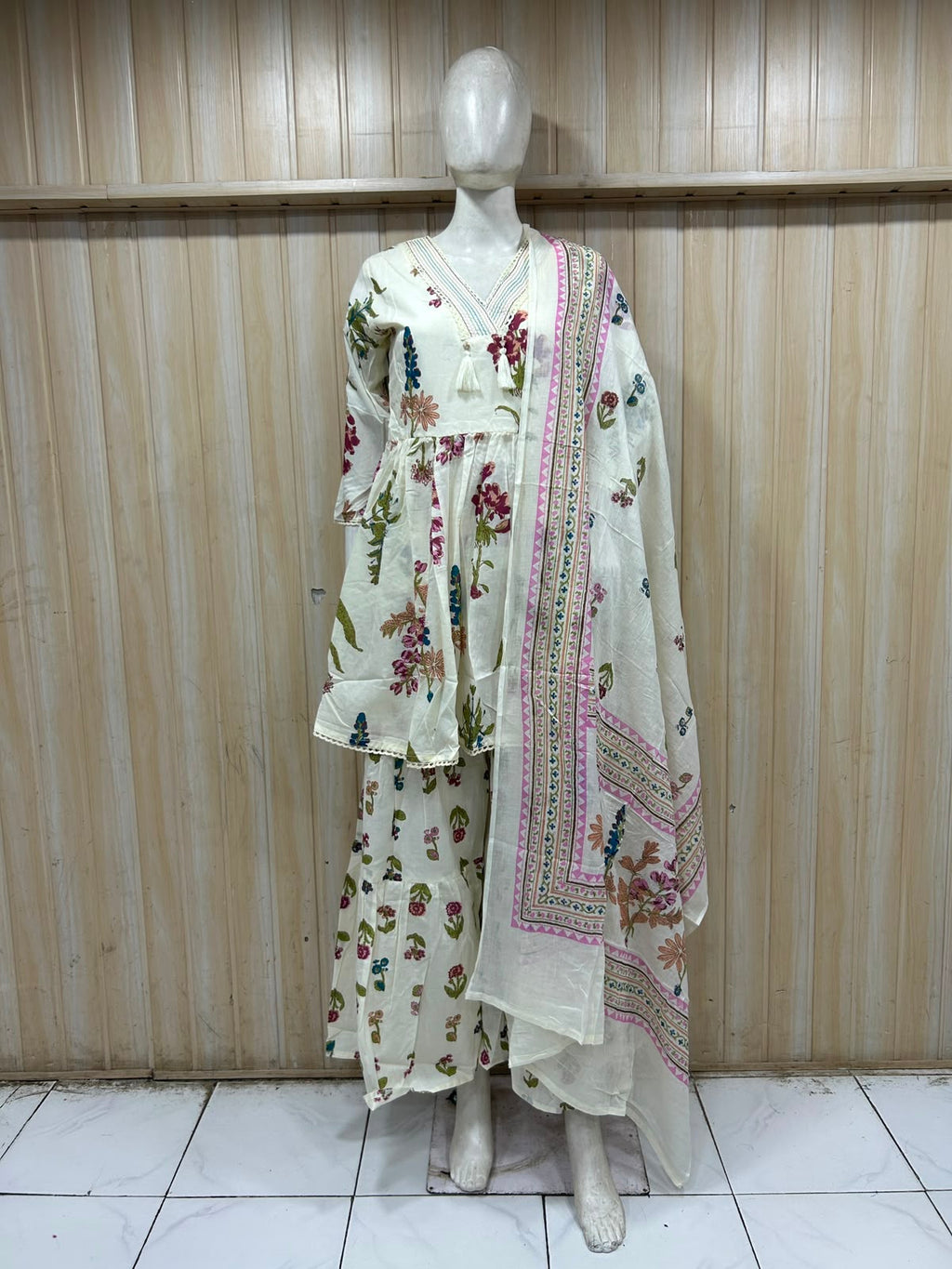 Off-White Floral Cotton 3-Piece Set with Hand Work Embellished V-Neck