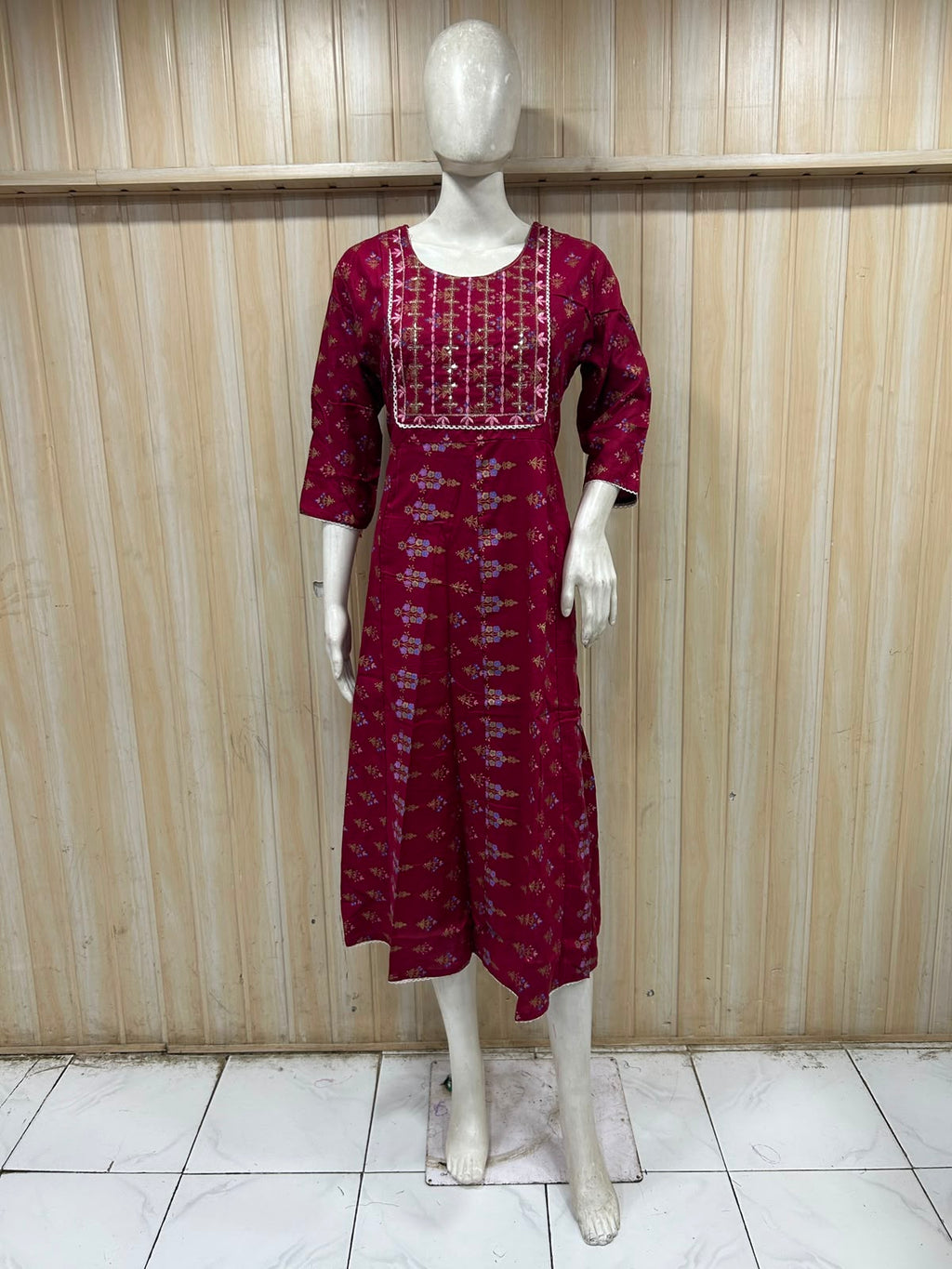 Premium Magenta Rayon Round Neck Embroidered 1-Piece Kurti