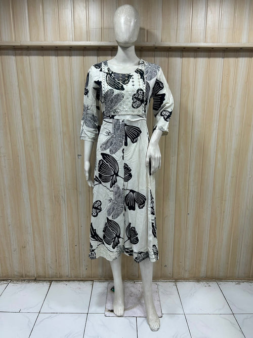 Black &amp; White Rayon Round Neck Printed 1-Piece Kurti for Women