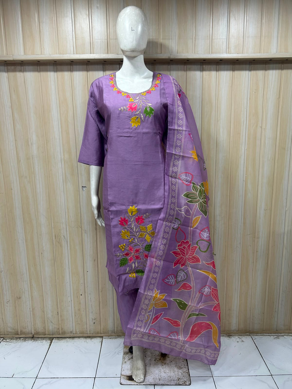 Lavender ROMAN SILK Floral Embroidered 3-Piece Ethnic Suit