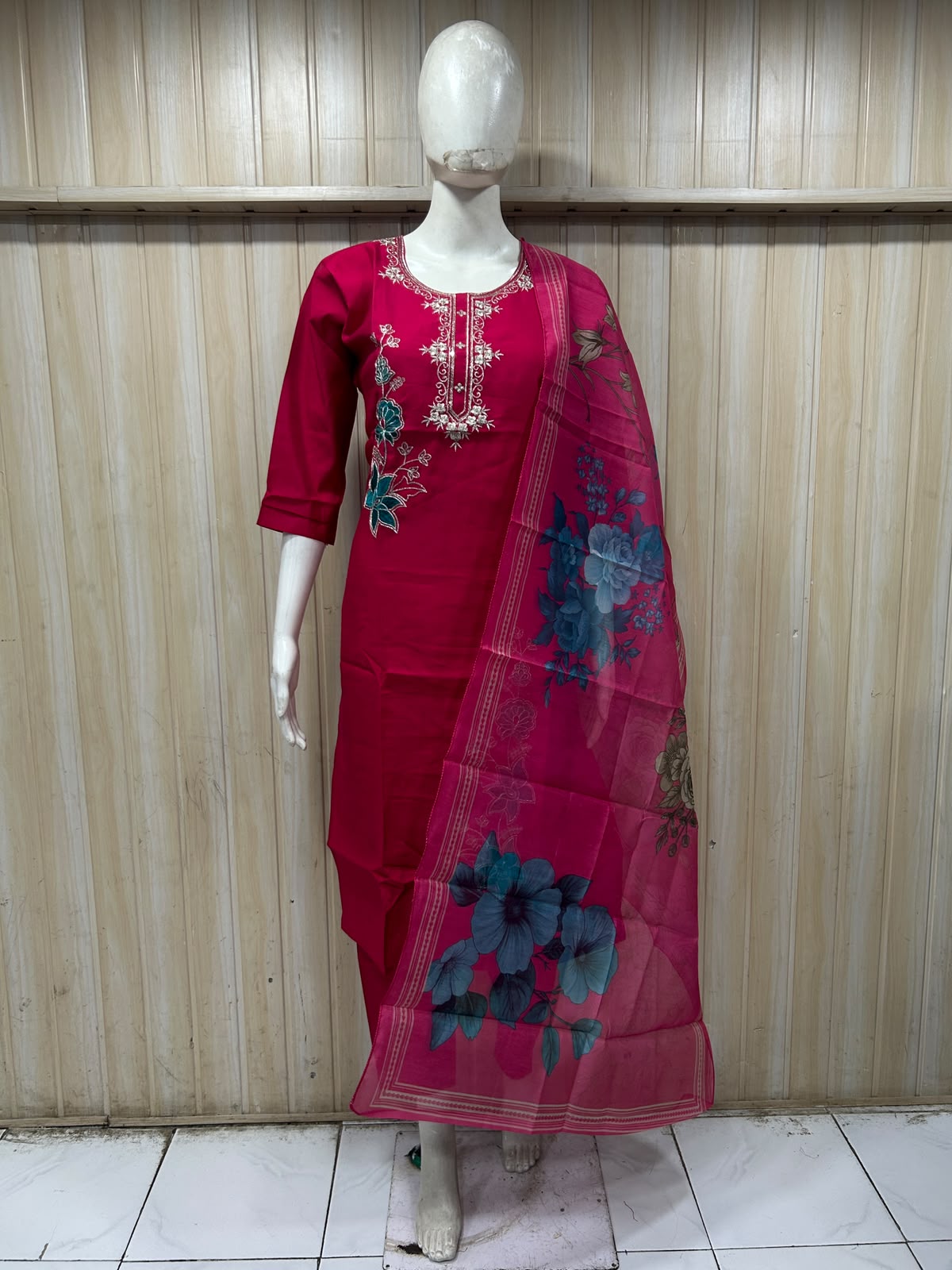 Fuchsia Pink ROMAN SILK Suit Set with Floral ORGANZA DUPATTA