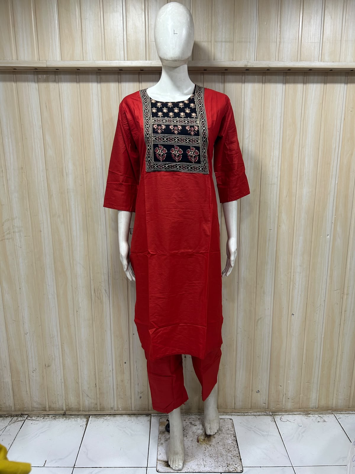 Red Dabu Cotton 2-Piece Co-Ord Set with Printed Front Panel