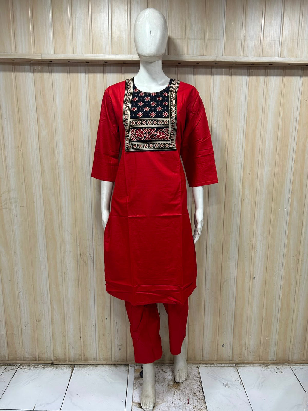 Red Dabu Cotton 2-Piece Co-Ord Set with Printed Yoke Detailing