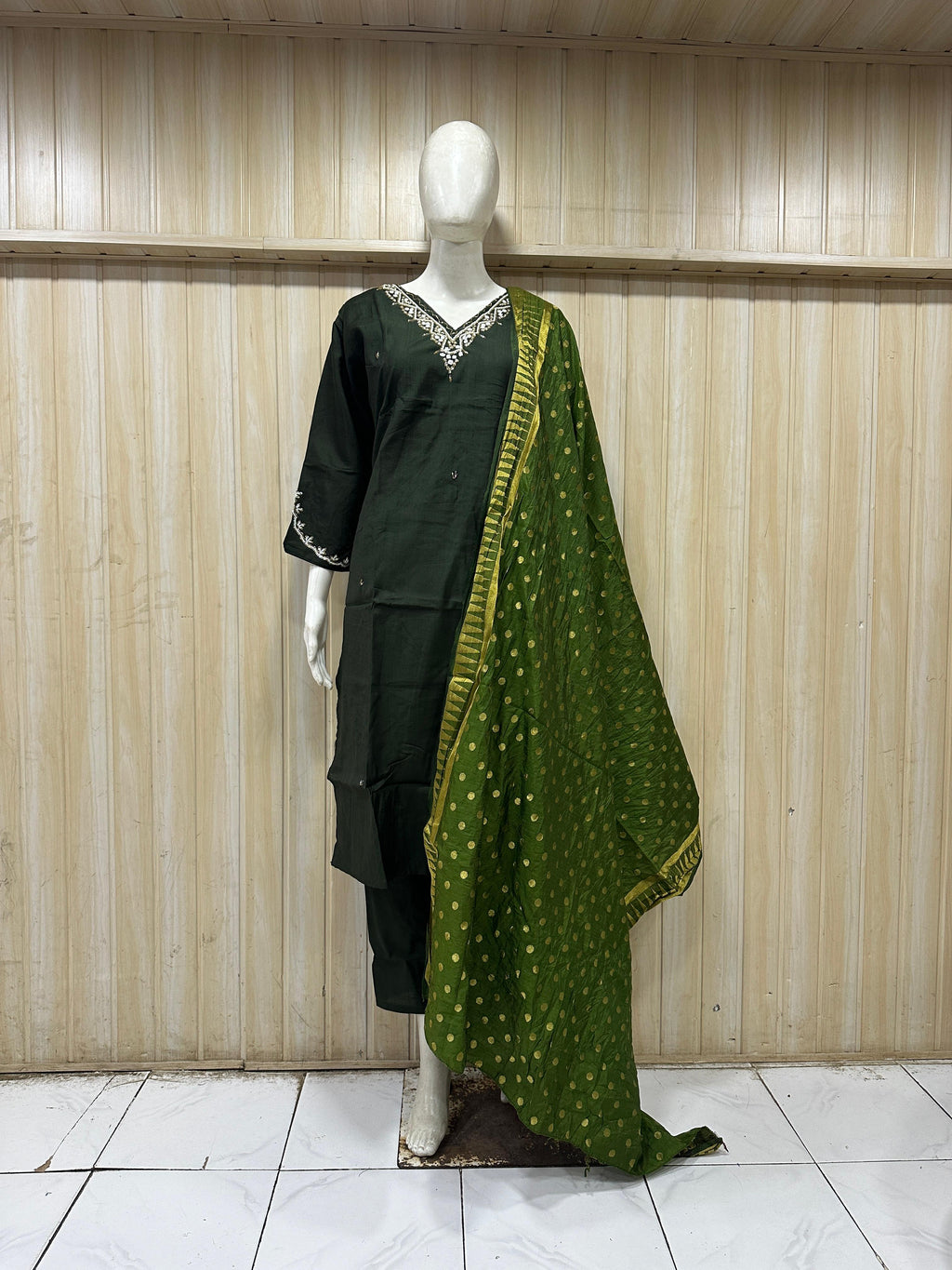 Deep Forest Green Vertican Ethnic Suit Set