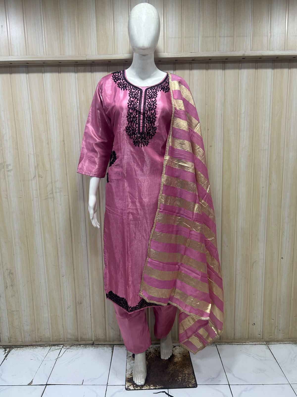 Rose Pink ROMAN GLASS 3-Piece Stone Work Straight Suit Set