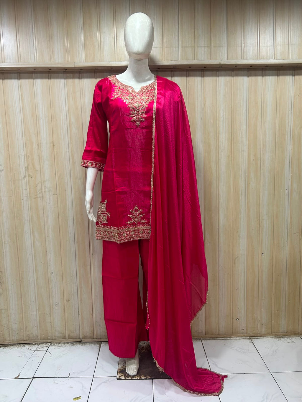 Magenta ROMAN GLASS Embroidered 3-Piece Straight Suit Set