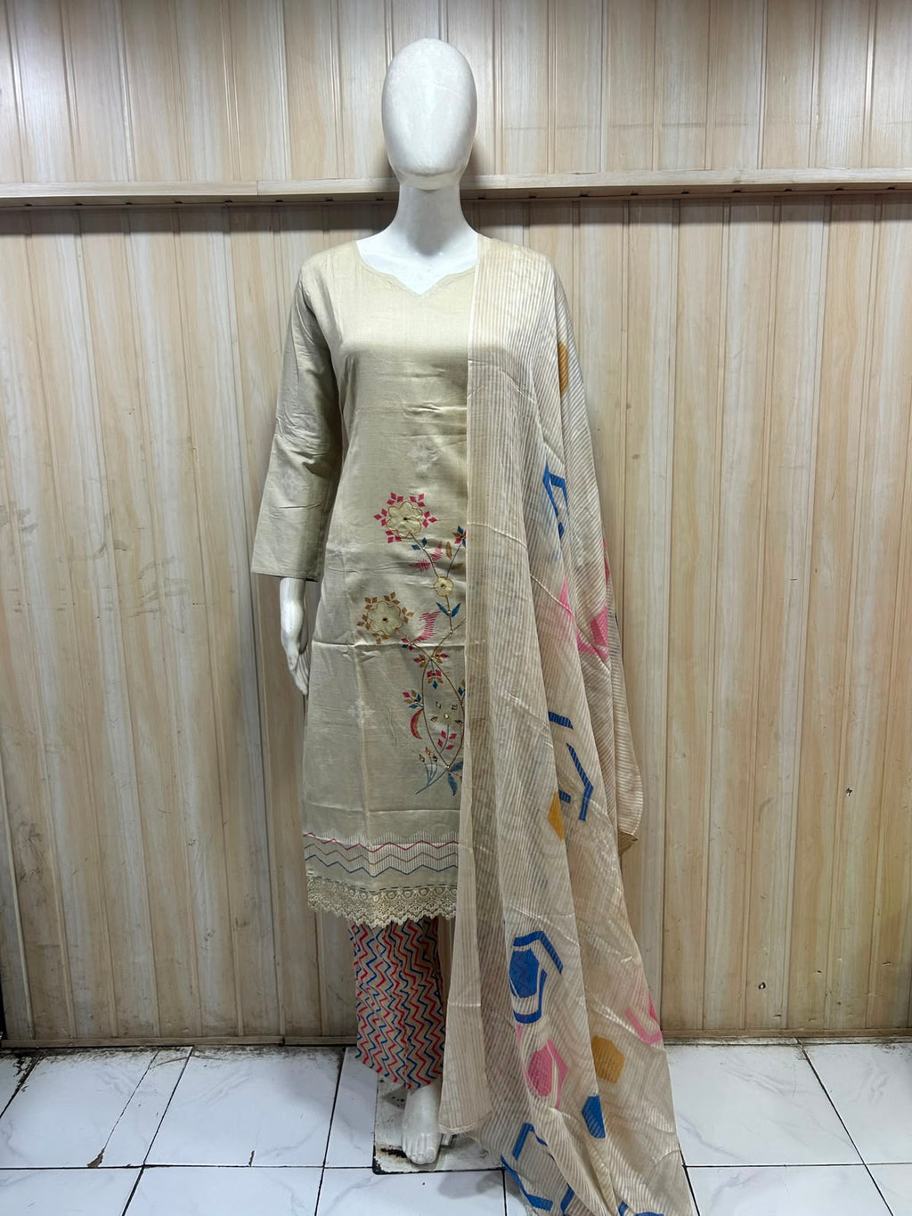 Cream Printed 3-Piece Pure Cotton Suit Set with Pink & Multicolour Detailing