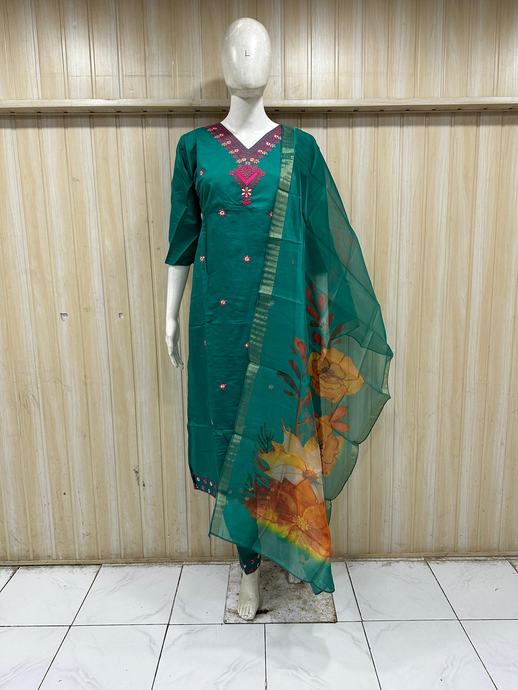 Emerald Green Roman Silk 3-piece kurta set