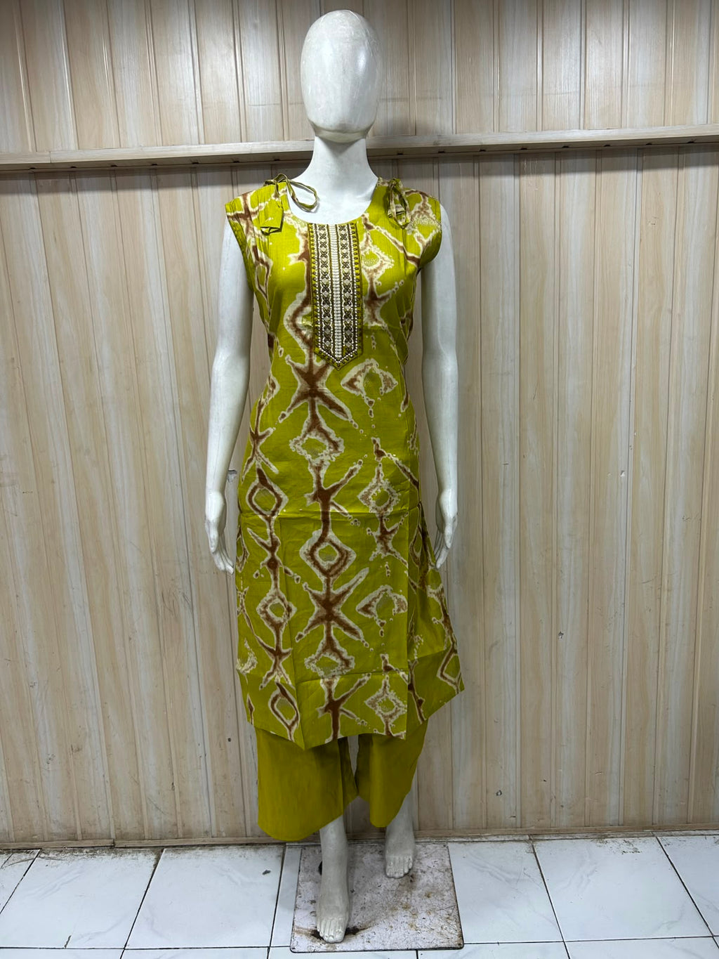 Olive Green Vertican Printed Co-ord Set