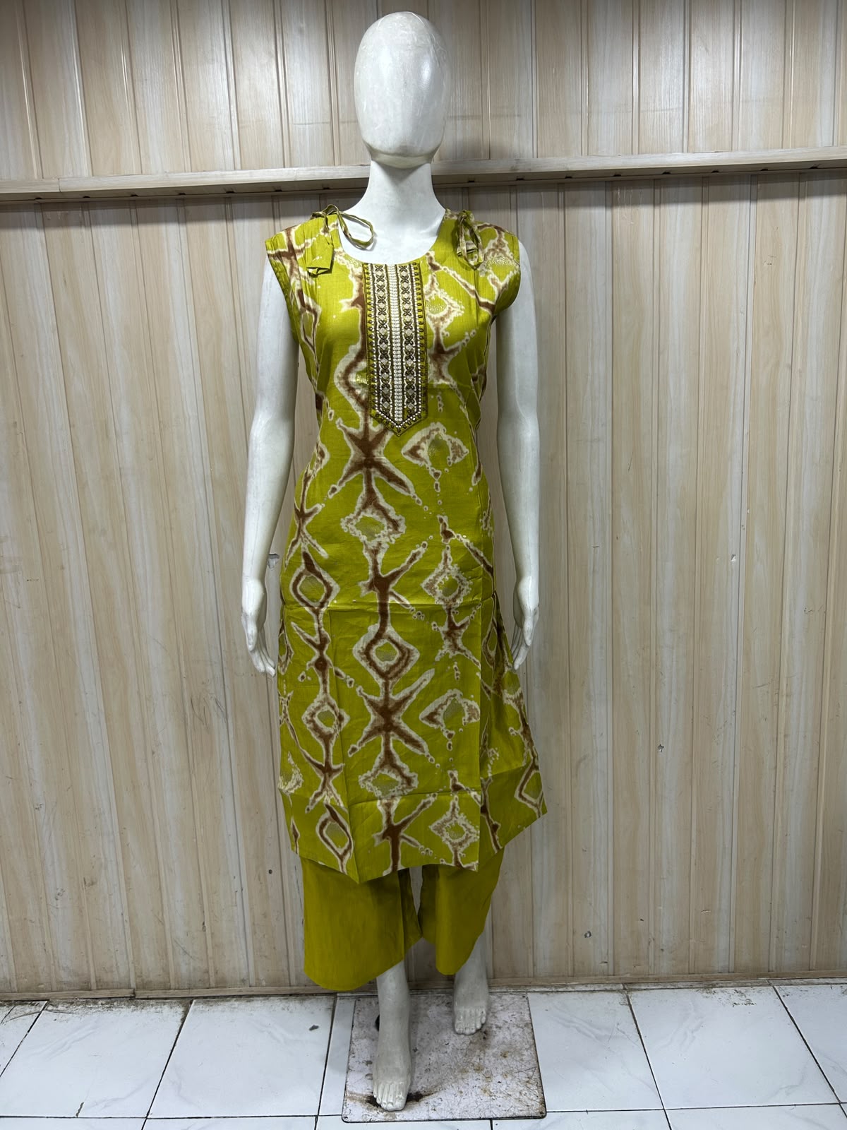 Olive Green Vertican Printed Co-ord Set