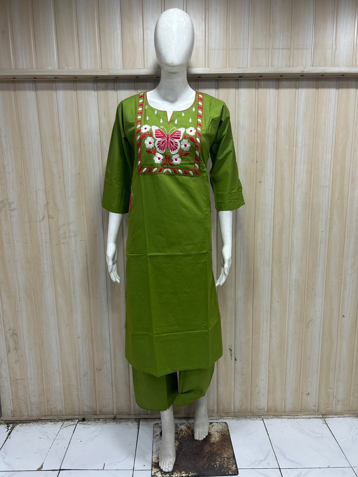 Olive Green Dabu Cotton 2-Piece Co-Ord Set with Hand Work Embroidery