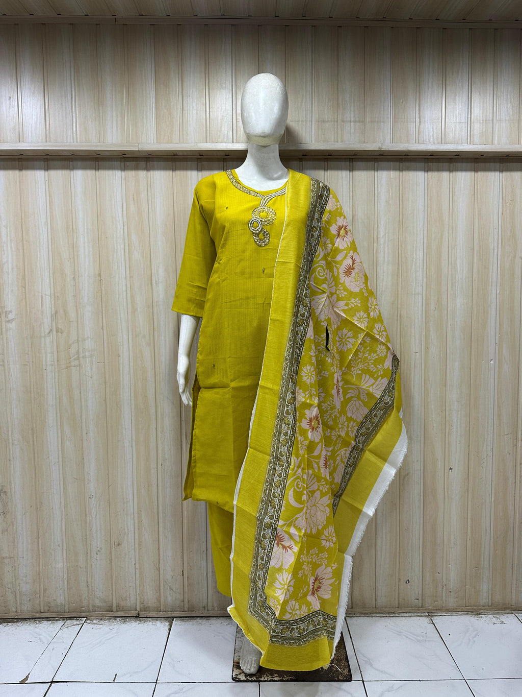 Elegant Mustard Yellow Vertican 3-Piece Ethnic Suit Set